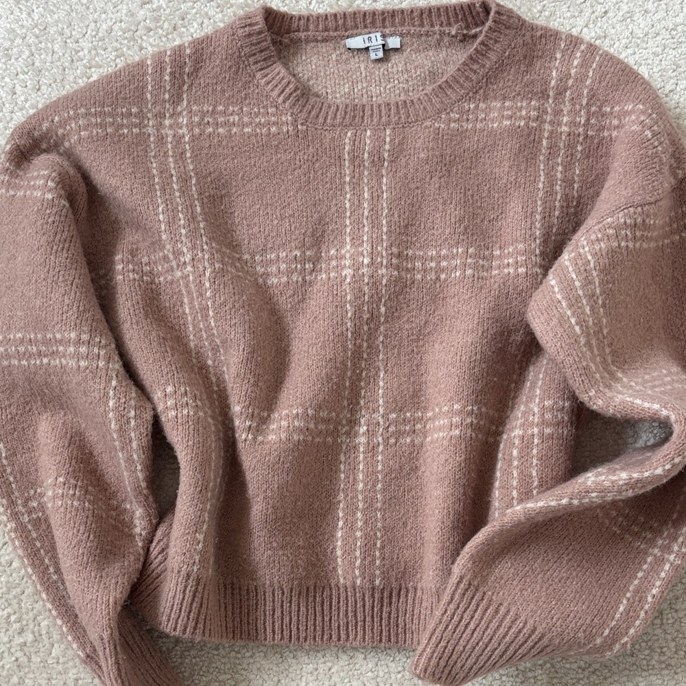 Women's Plaid Sweater - Blush beige plaid